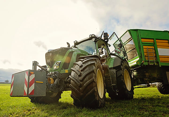 打捆机、油罐车、运输拖车轮胎 | 特瑞堡轮胎